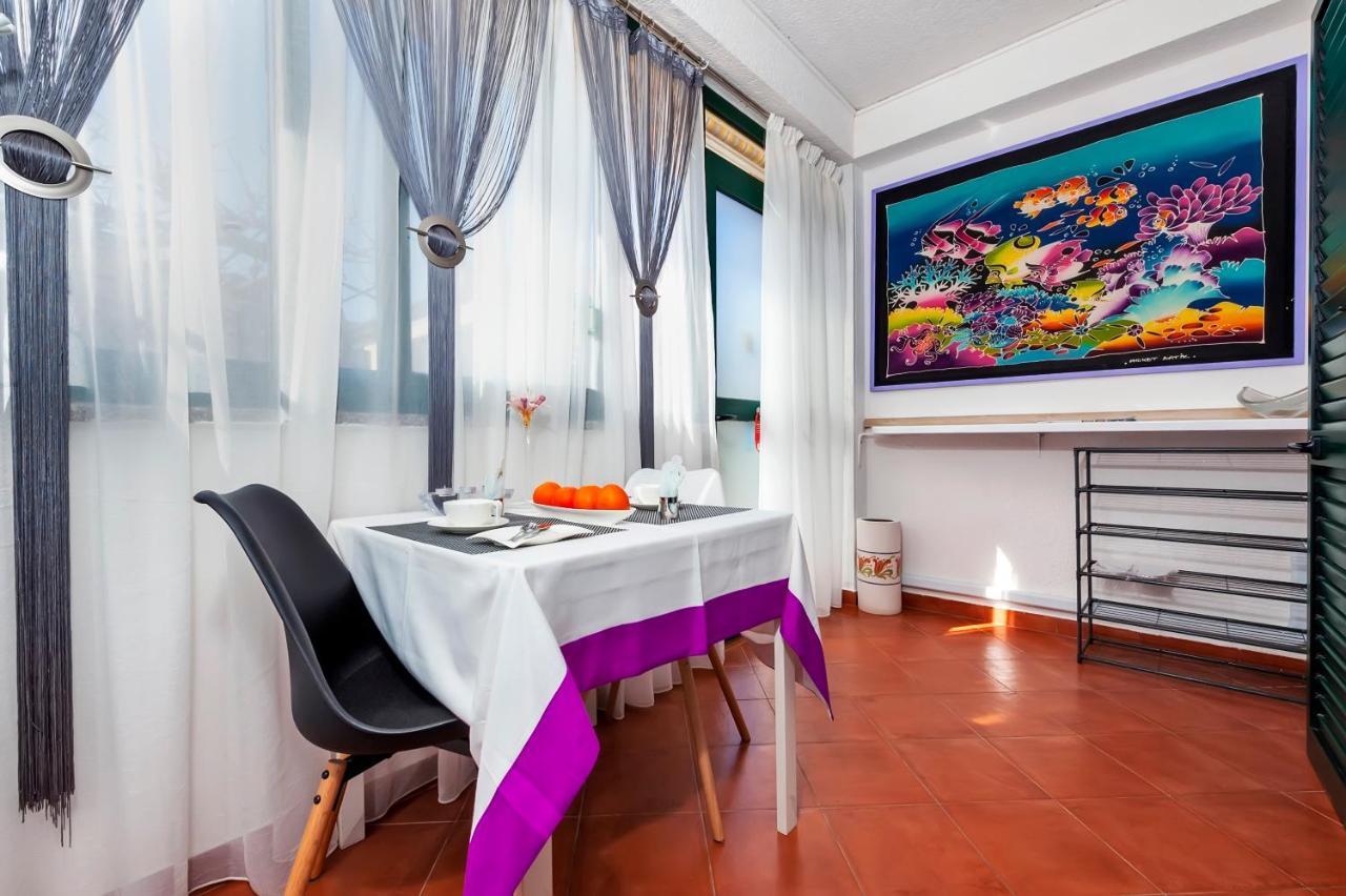 Apartments And Rooms Villa Dea Adults Only Ровинь Экстерьер фото