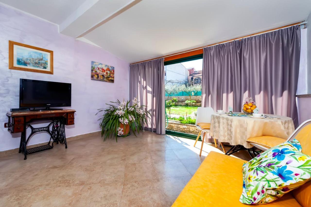 Apartments And Rooms Villa Dea Adults Only Ровинь Экстерьер фото