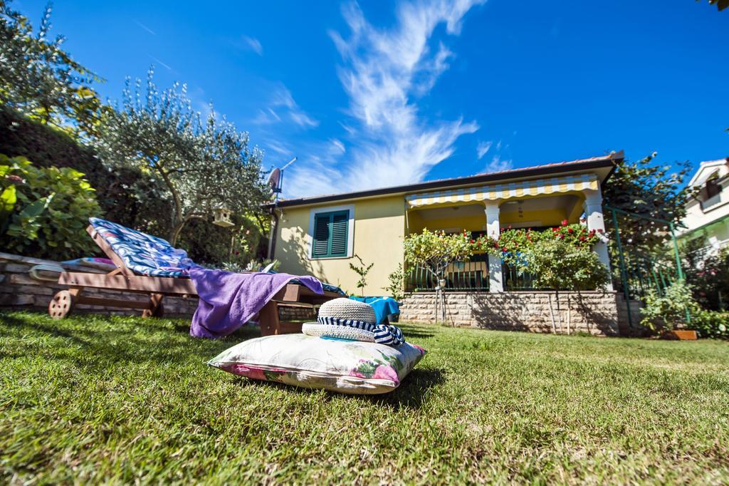 Apartments And Rooms Villa Dea Adults Only Ровинь Экстерьер фото